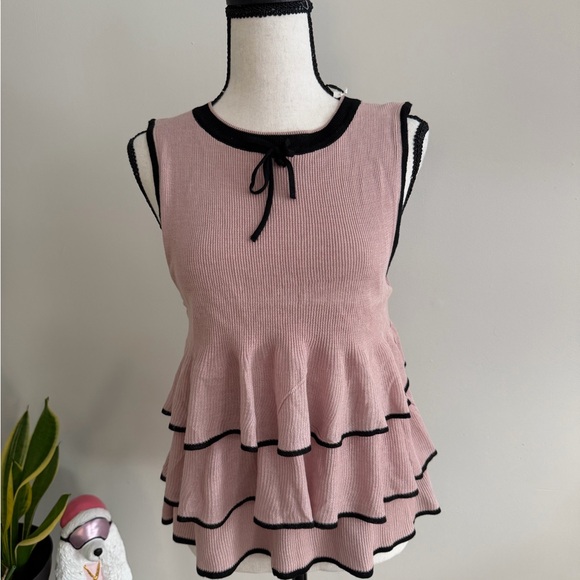 Zara Pink Tiered Peplum Blouse with Black Trim - Picture 2 of 4